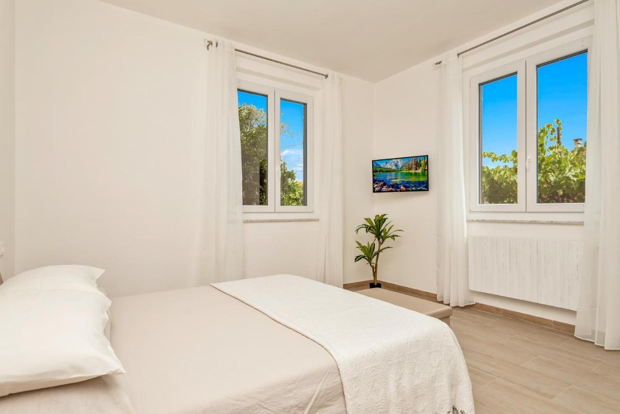 La Spezia - New Home With Netflix & Free Parking Extérieur photo