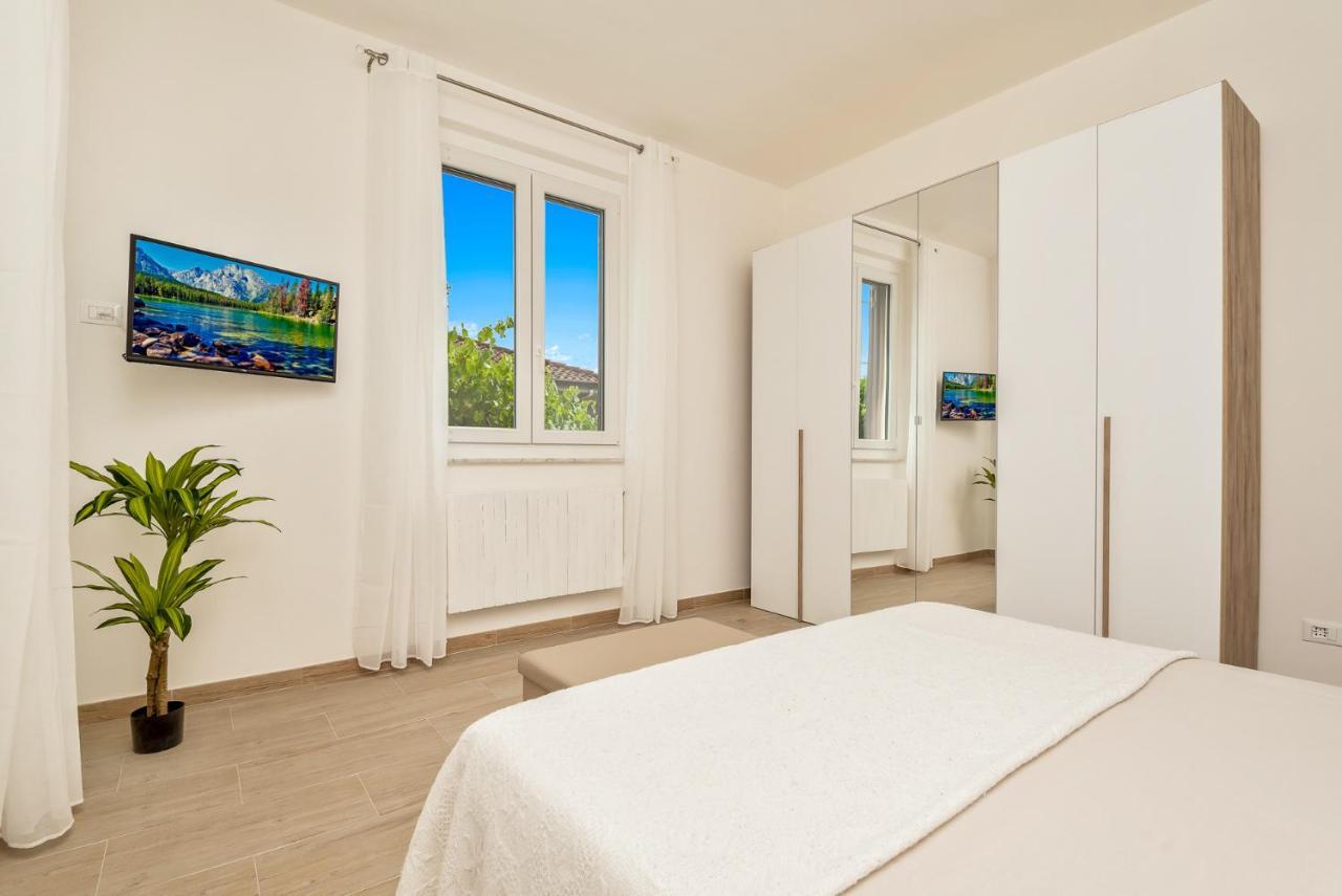 La Spezia - New Home With Netflix & Free Parking Extérieur photo